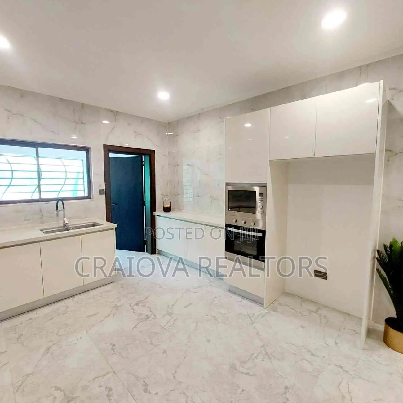 Furnished 3bdrm Apartment in Kileleshwa for sale