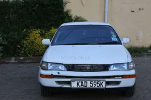 Toyota Corolla 1994 White