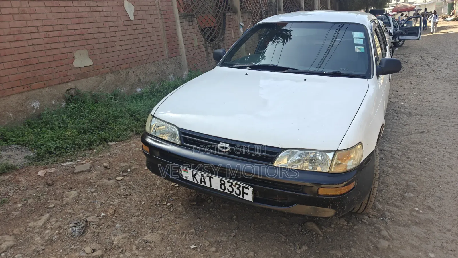 Toyota Corolla 1997 White