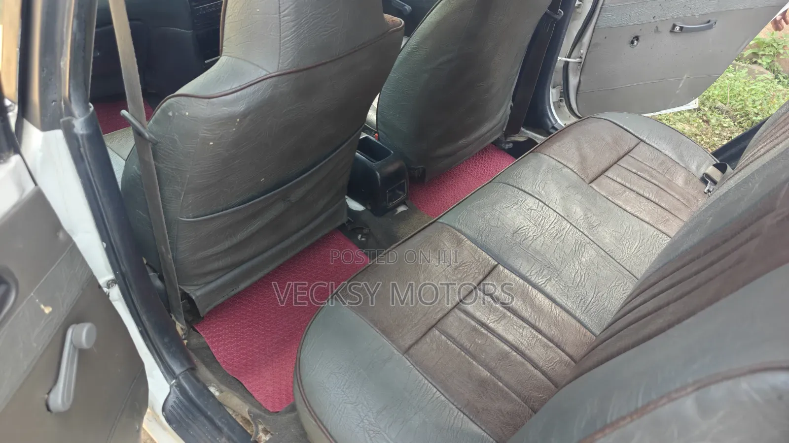 Toyota Corolla 1997 White