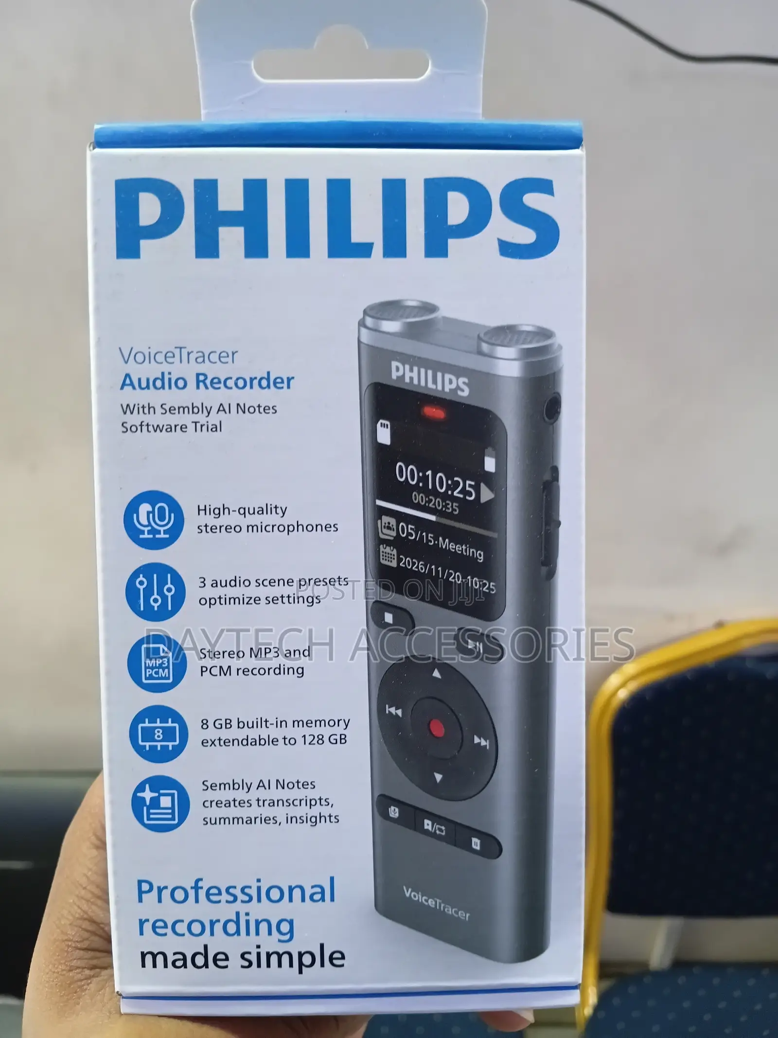 Philips Dvt2075 Digital Audio Recorder With 8gb of Built-in Storage