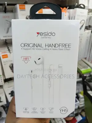These Are Yesido Yh51 Lightning Wired Earphones in White.