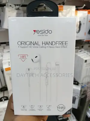 These Are Yesido Yh51 Lightning Wired Earphones in White.