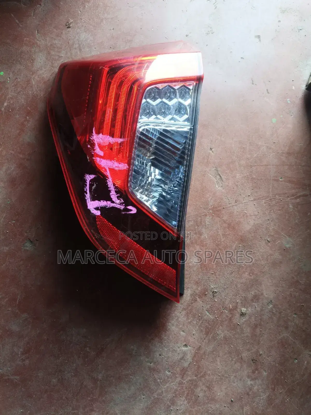 Tailight Honda Fit 2015 Model.