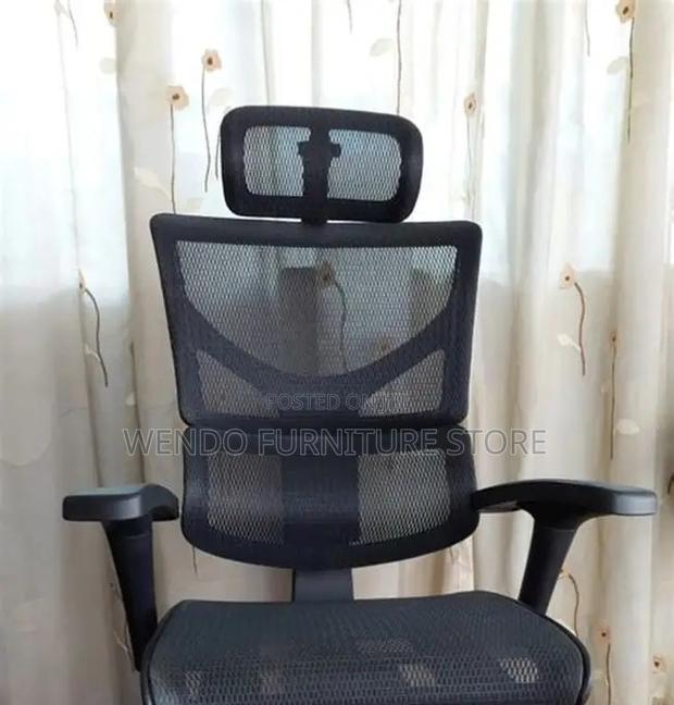 Office Chairs; Orthopedic Executive Ww7u-P Office Chairs - thumbnail 2