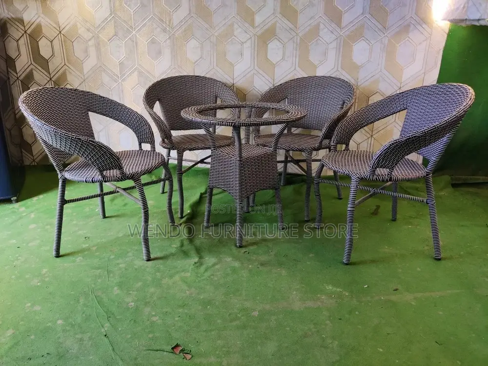 Dining Set; Four Seaters Garden and Balcony Dining Set