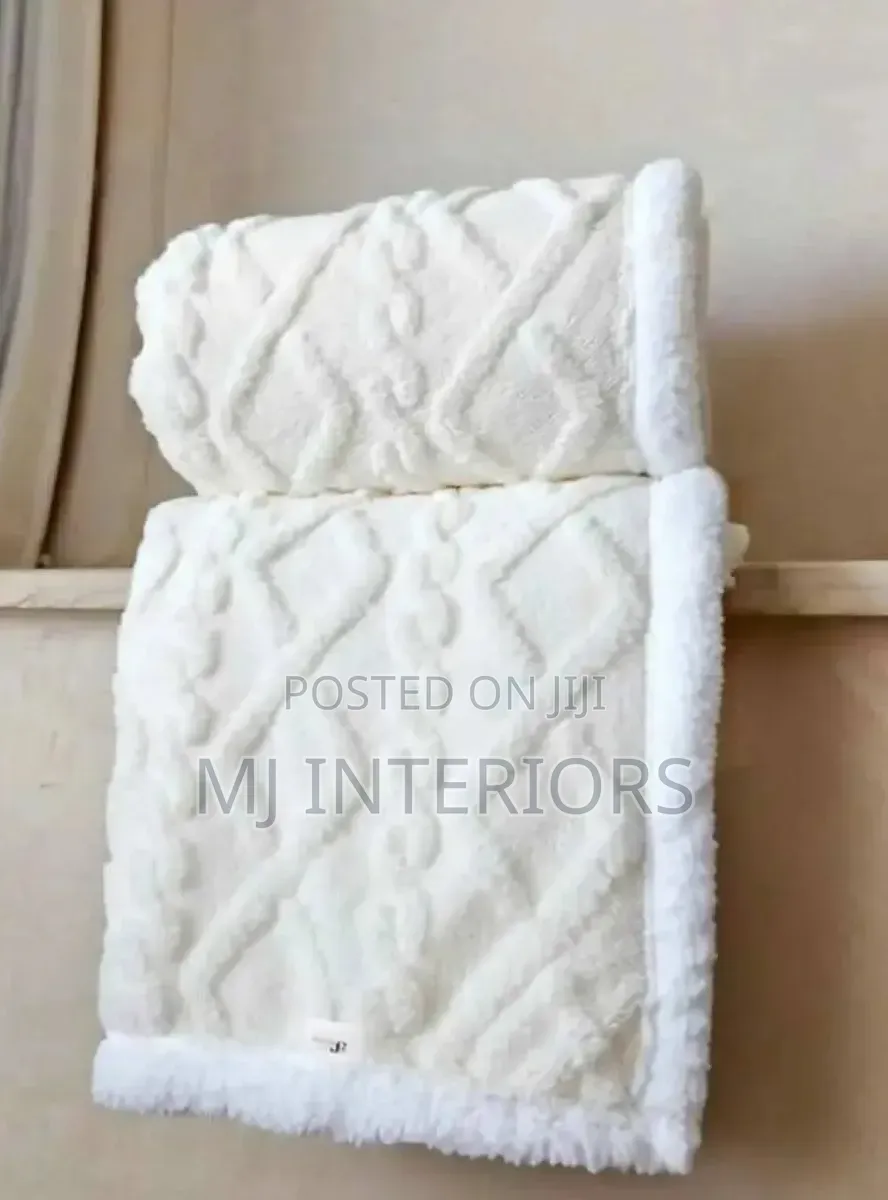 Heavy Wool-like Fleece Blankets