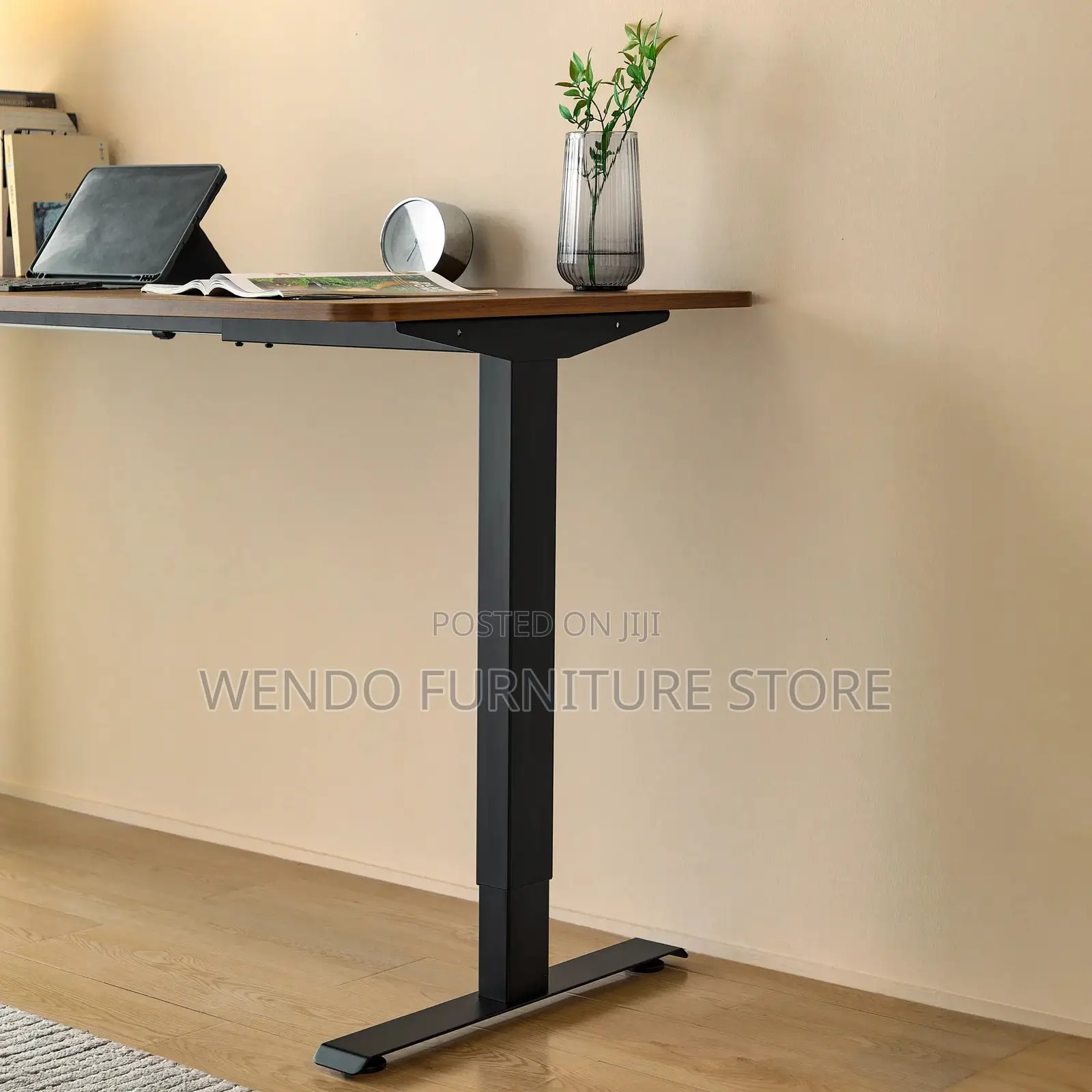 Office Desk; 1.4 Meters Content Creators Adjustable Computing Desk