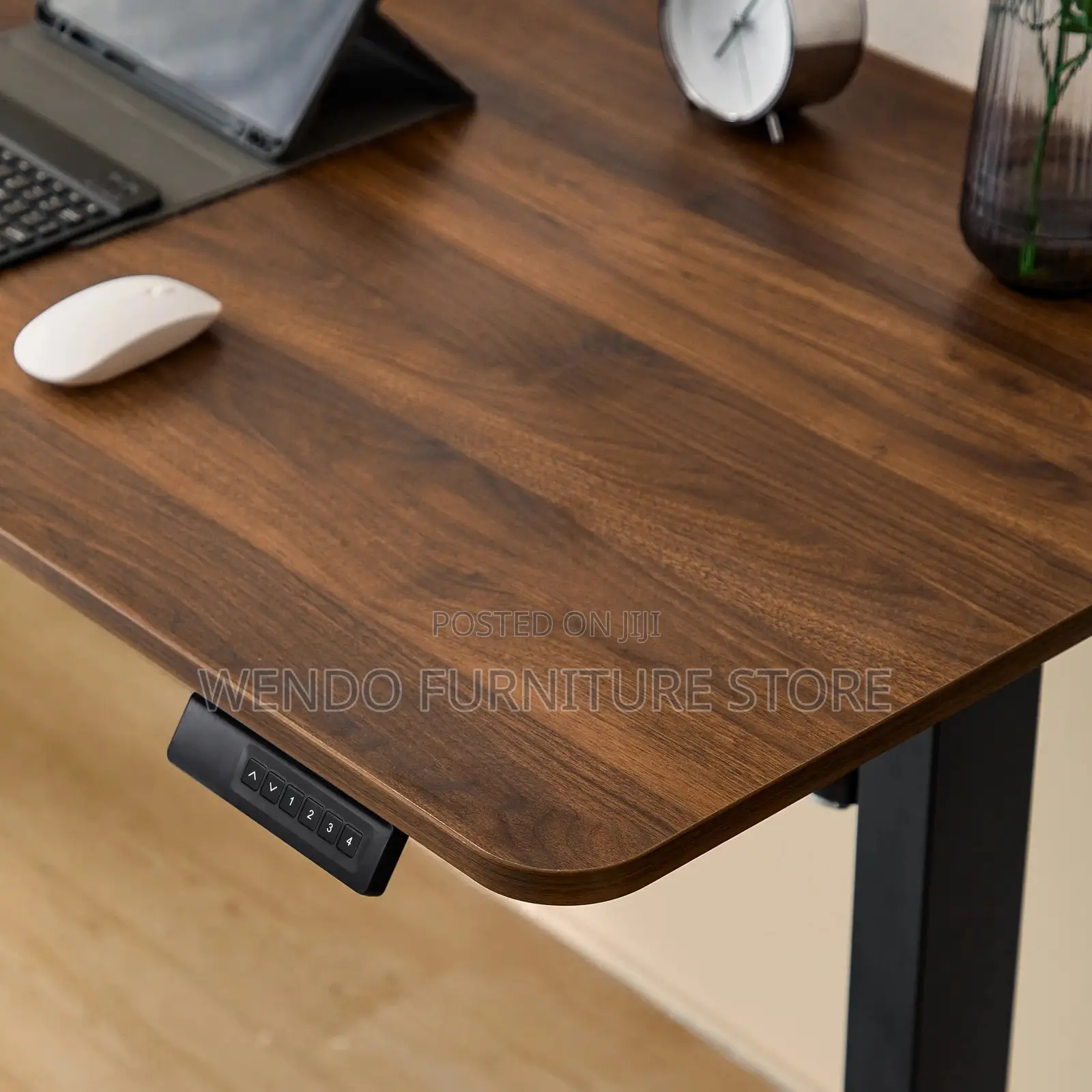 Office Desk; 1.4 Meters Content Creators Adjustable Computing Desk
