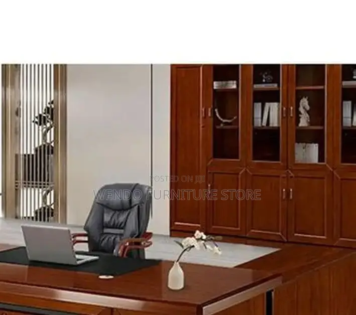 Office Desk; 1.6 Meters Executive Mahogany Seniors Office Desks