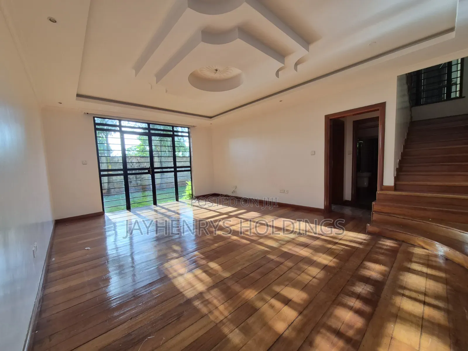 4bdrm House in Membley Estate for rent