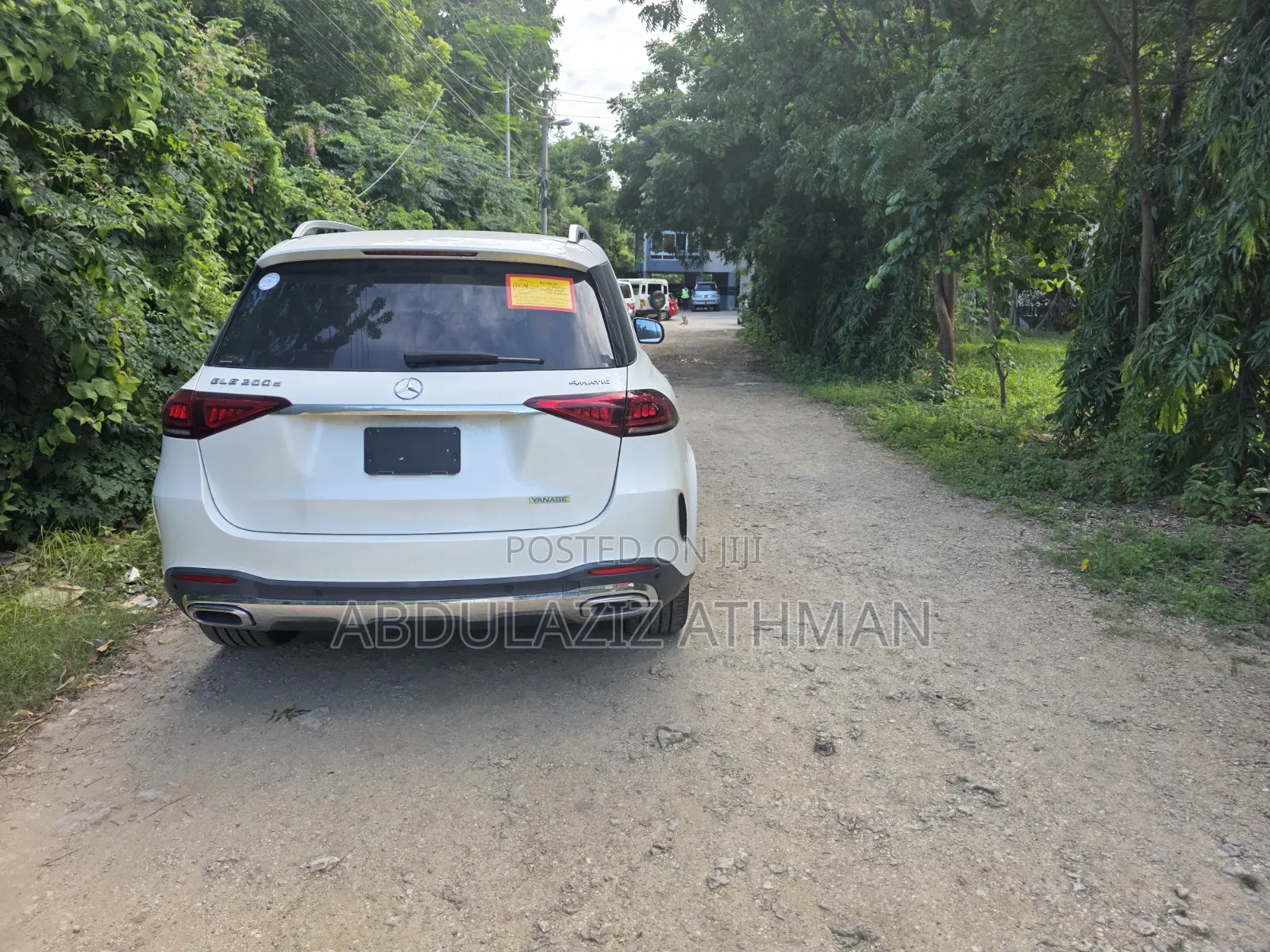 Mercedes-Benz GLE-Class GLE 300d 4MATIC 2019 White