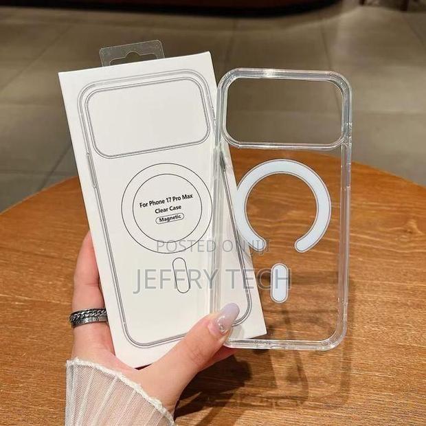 Quality iPhone 17 Pro Max Clear Solid Magsafe Transparent Back Case - main view