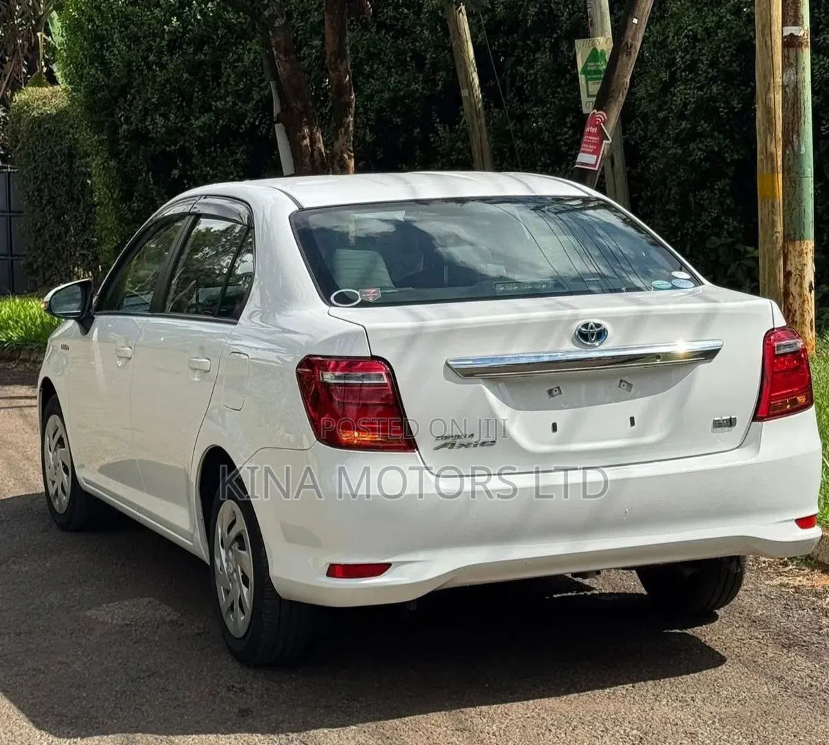 Toyota Axio 1.5 Hybrid 2WD 2019 Off white