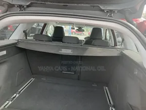 Peugeot 308 2019 Red