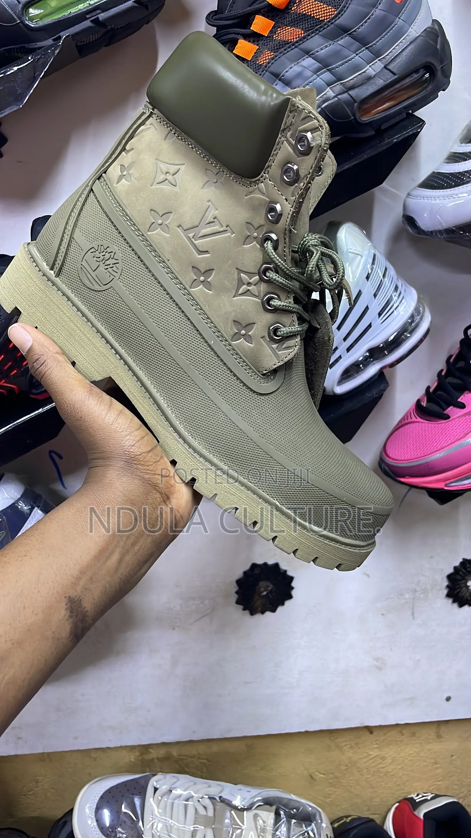 Timberland Boots Louis Vuitton( Lv)