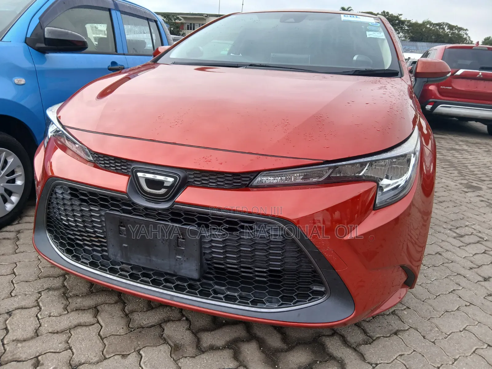 Toyota Corolla 2019 Orange