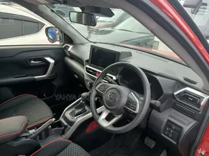 Daihatsu Rocky 2019 Maroon