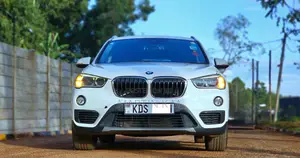 BMW X1 xDrive28i AWD 2017 Pearl