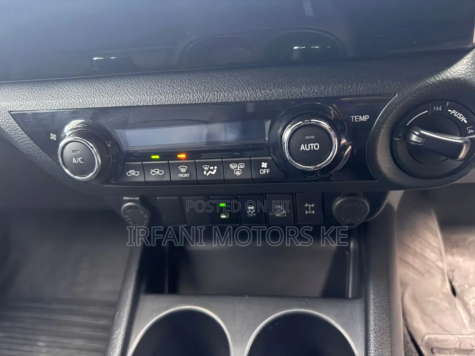 Toyota Hilux 2.4 Diesel 2020 Black