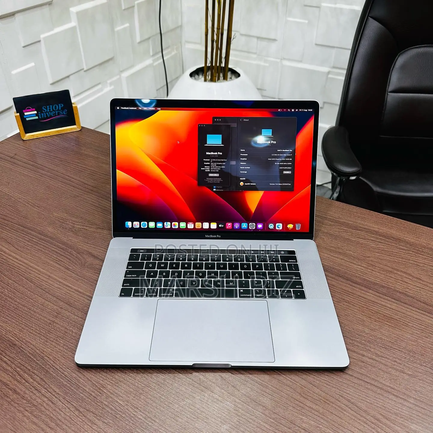 New Laptop Apple MacBook Pro 2017 8GB Intel Core i7 SSD 256GB