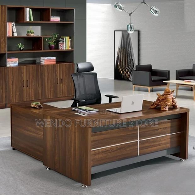 Office Desk; 1.8 Meters Executive Office Classic Laminate Desks