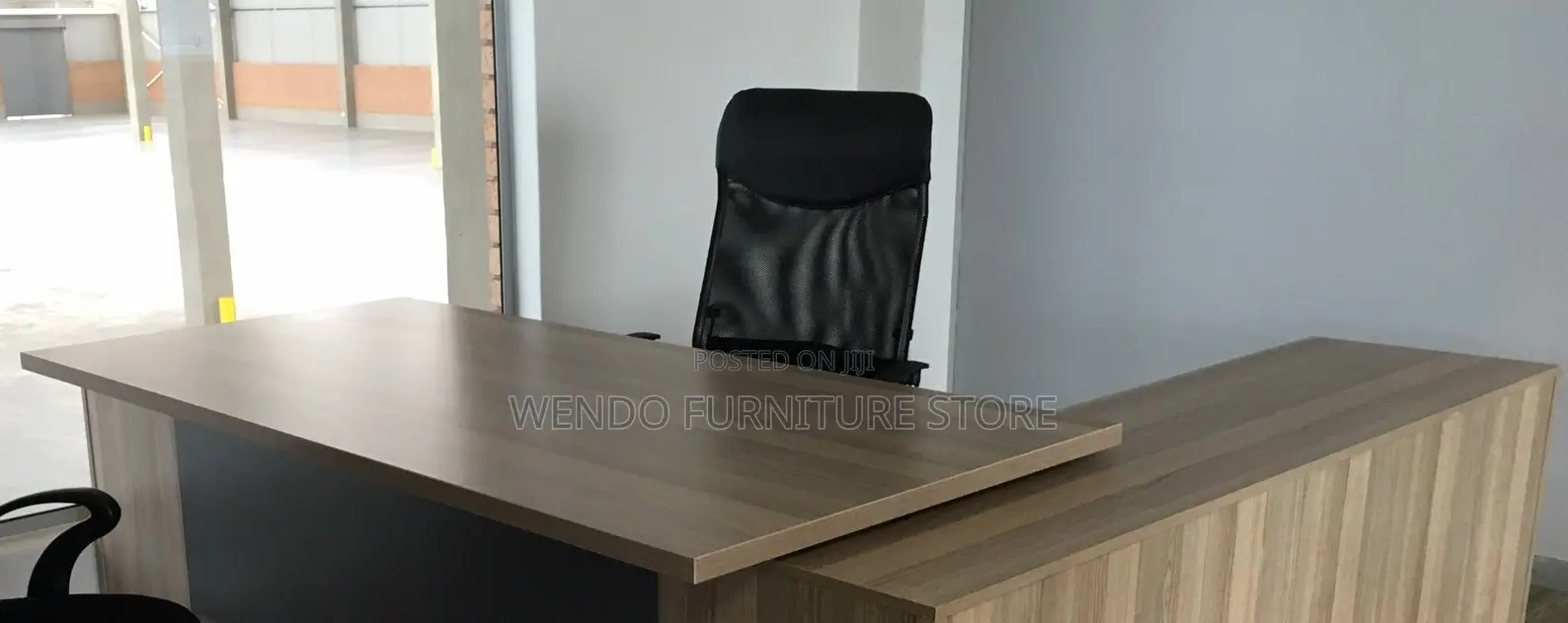 Office Desk; 1.8 Meters Executive Office Classic Laminate Desks