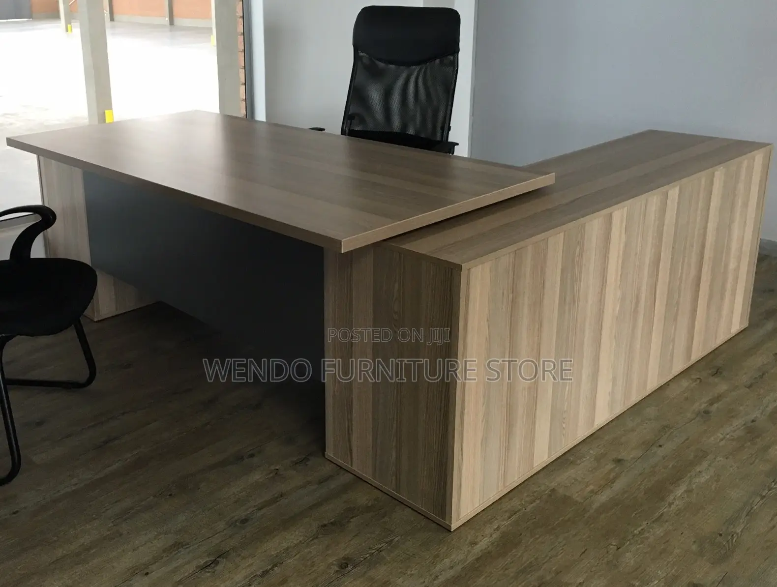 Office Desk; 1.8 Meters Executive Office Classic Laminate Desks