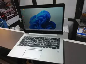 Laptop HP EliteBook 830 G5 8GB Intel Core i5 SSD 256GB