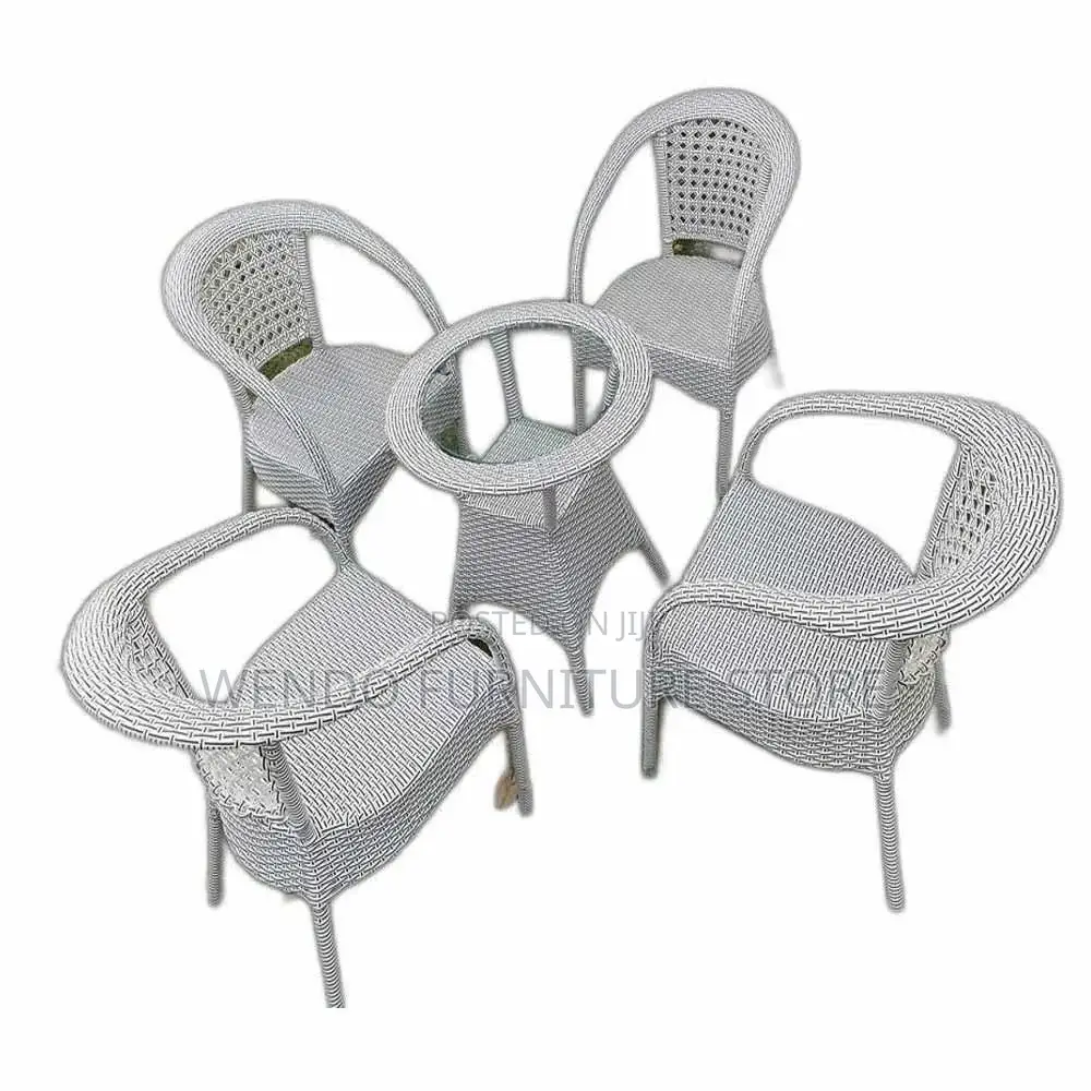 Dining Sets; Two Seaters Presentive Outdoor Gardens Set