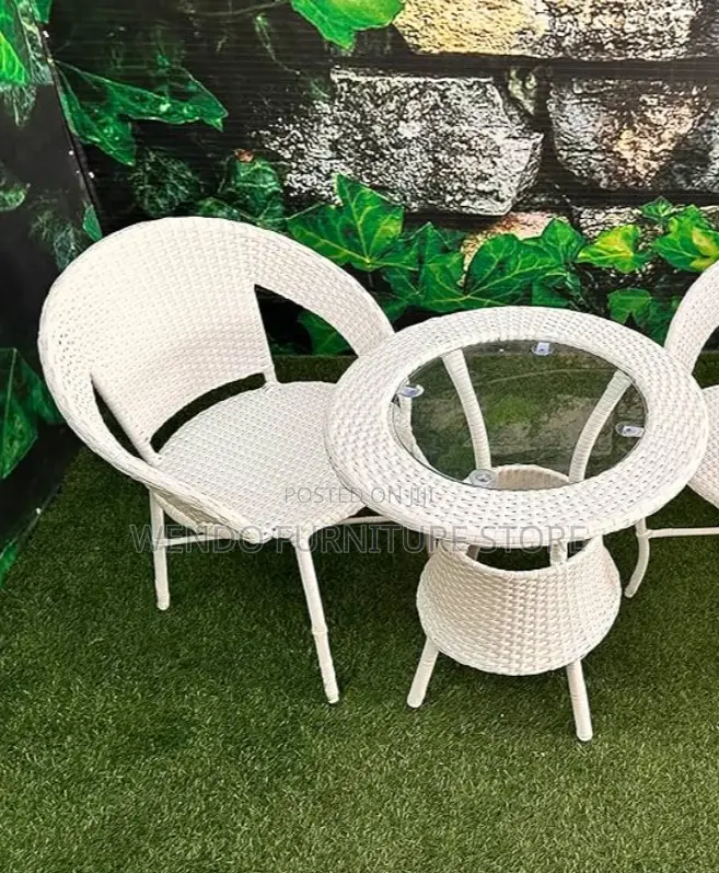 Dining Sets; Two Seaters Presentive Outdoor Gardens Set