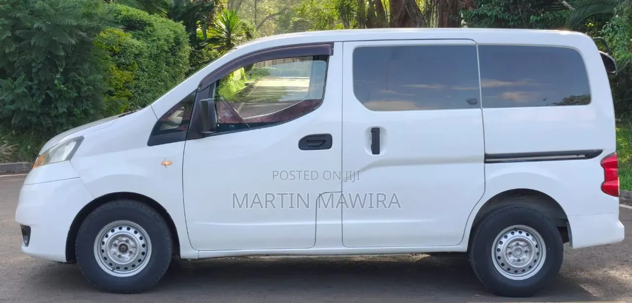 Nissan NV200 2014 White