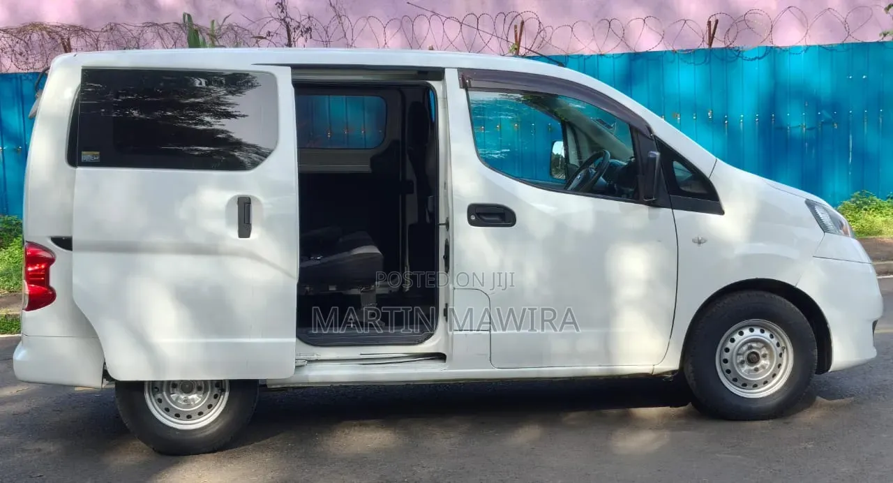 Nissan NV200 2014 White