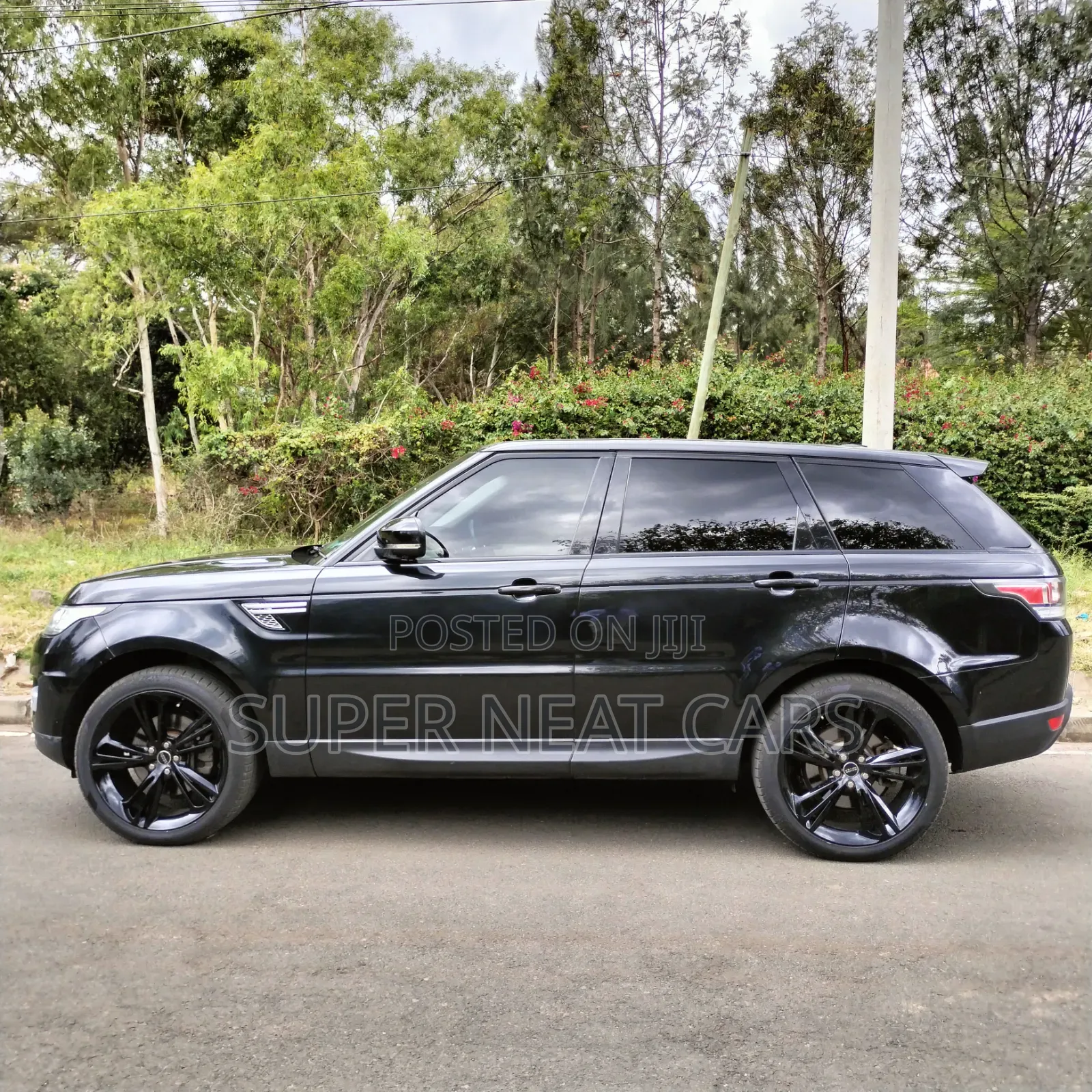 Land Rover Range Rover Sport SE 4dr SUV 4WD (3.0L 6cyl S/C 8A) 2015