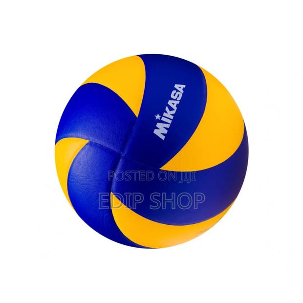 Mikasa Volleyball, Volleyballs