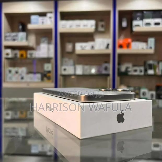 Apple iPhone 15 Pro Max 512 GB - thumbnail 2