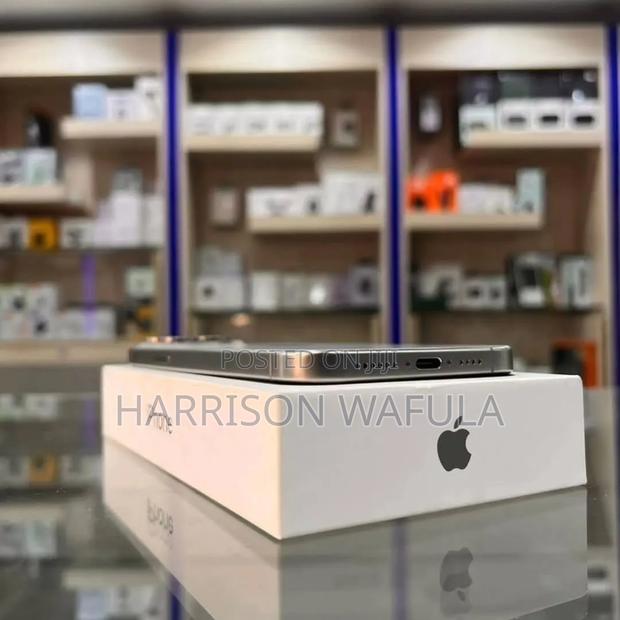 Apple iPhone 15 Pro Max 512 GB - thumbnail 3