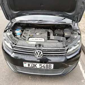 Volkswagen Touran 2015 Black