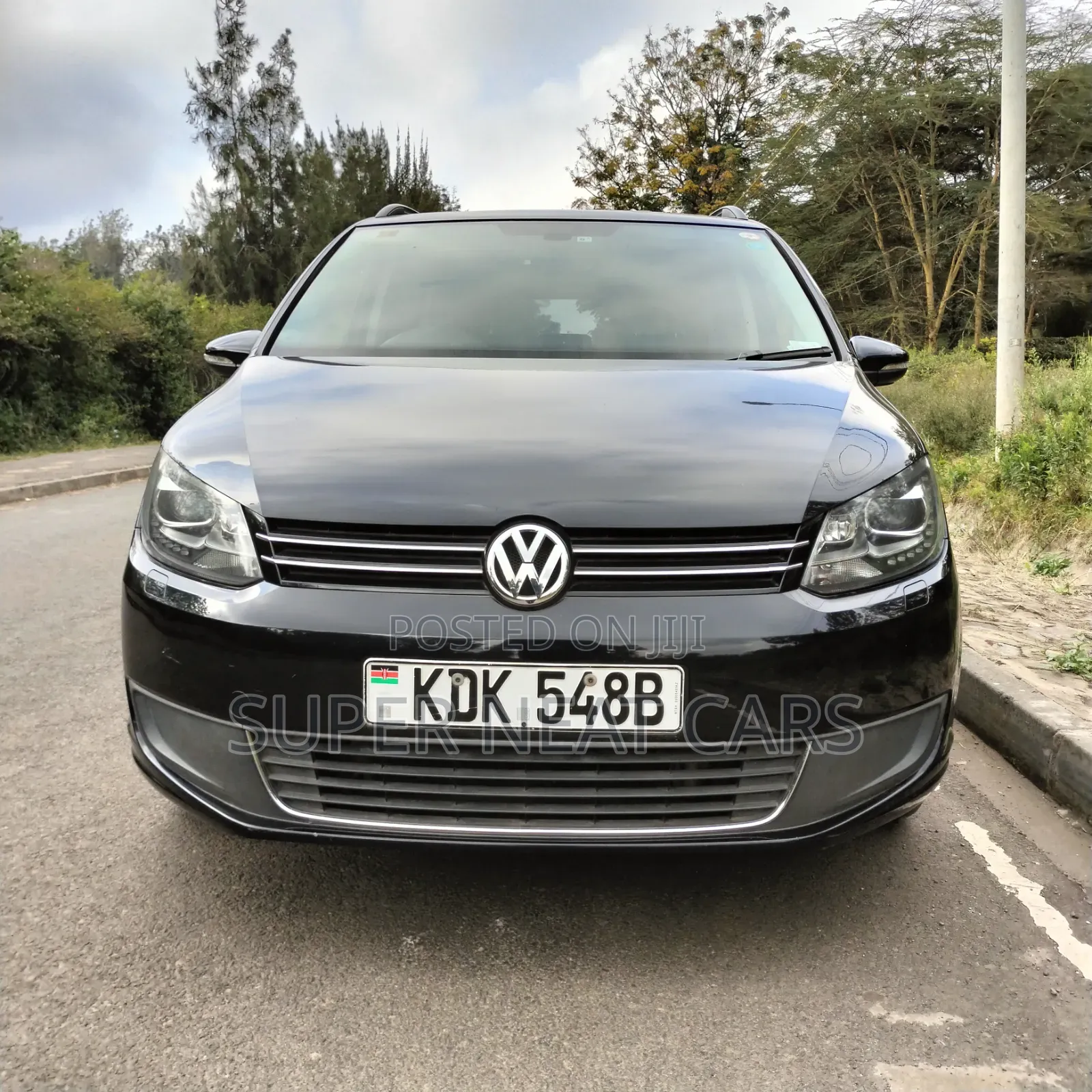 Volkswagen Touran 2015 Black
