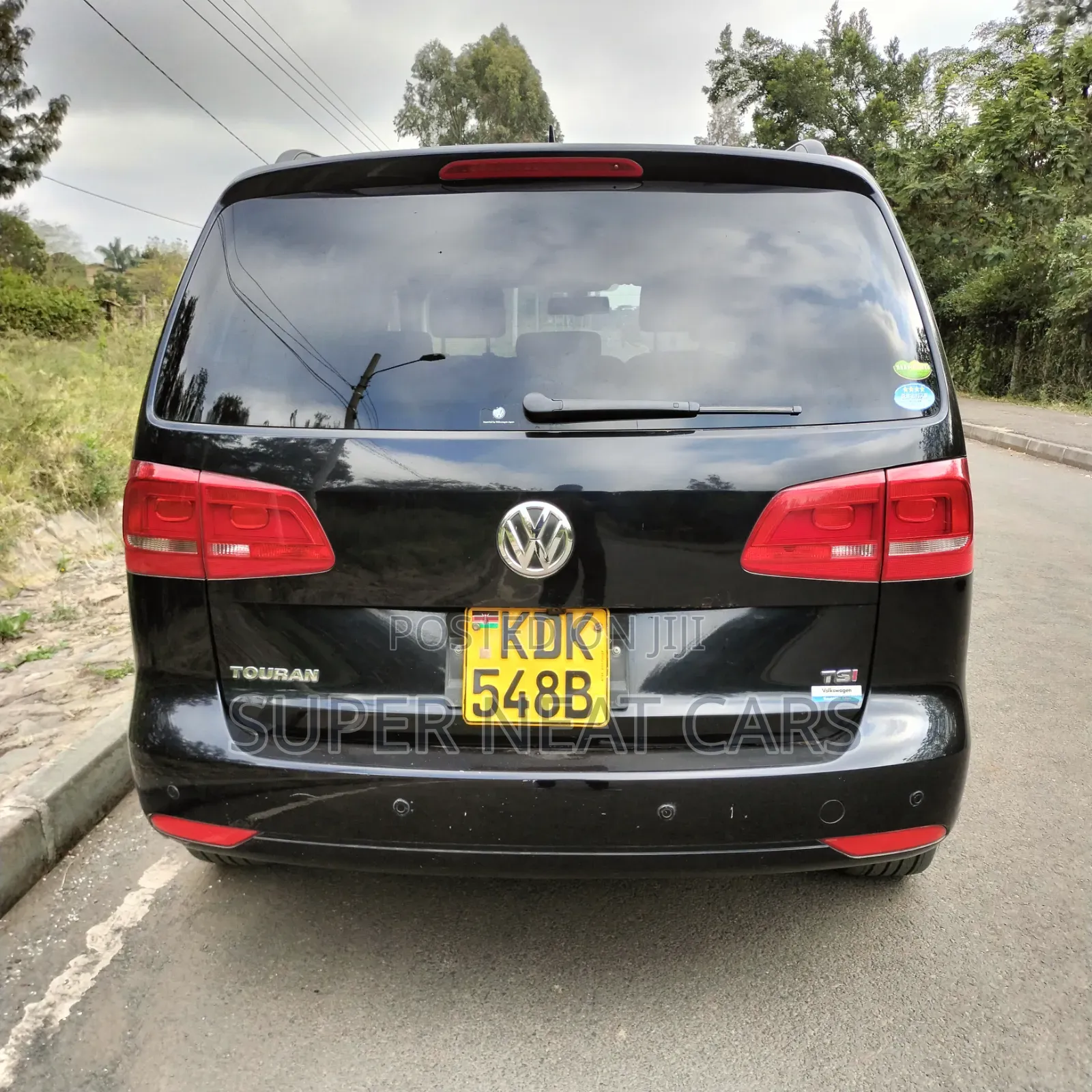 Volkswagen Touran 2015 Black