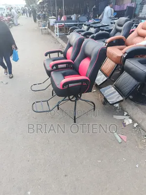 Rotating Simple Kinyozi Chairs