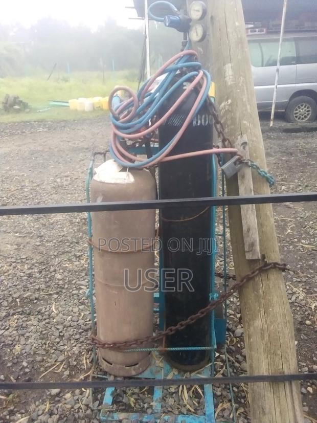 Welding Gas Cylinders for Sale - thumbnail 4