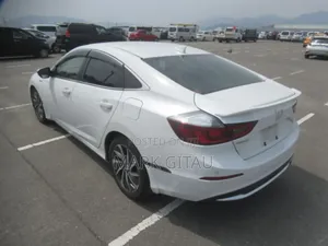 Honda Insight Touring 2019 White