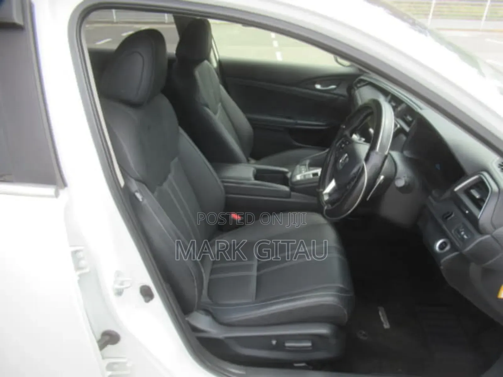 Honda Insight Touring 2019 White