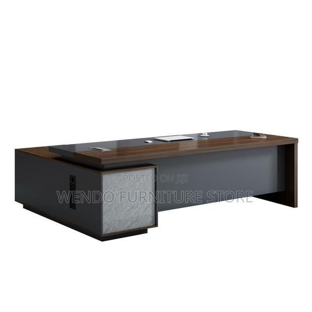 Office Desk; 1.6 Meters Executive Modern Design Desk - thumbnail 2