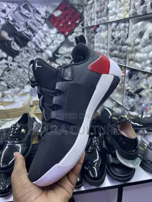 Jordan Zoom Zero Gravity
