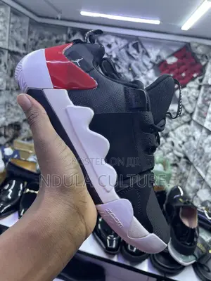 Jordan Zoom Zero Gravity