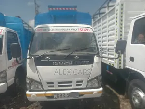 Isuzu NKR Truck