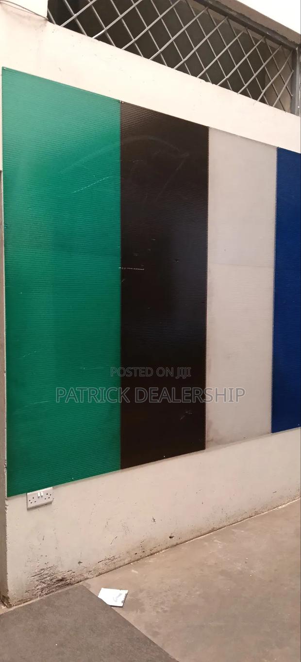 All Colors Polycarbonate Sheets - thumbnail 2