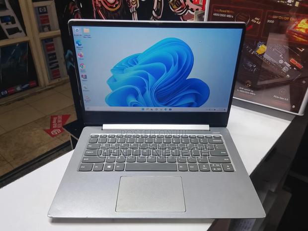 Laptop Lenovo 8GB Intel Core i5 SSD 128GB